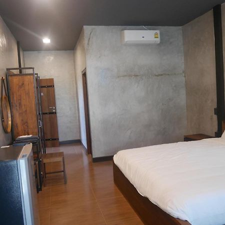 Sp Home Bangsaen Kültér fotó